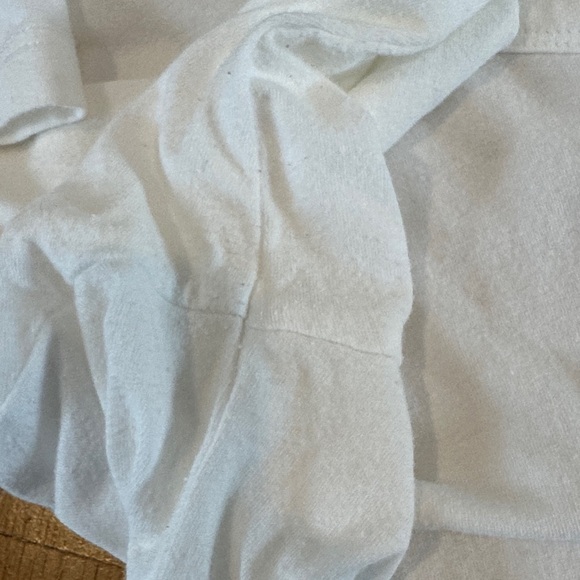 a.n.a | Women’s Soft White Longsleeve Top - Picture 9 of 16